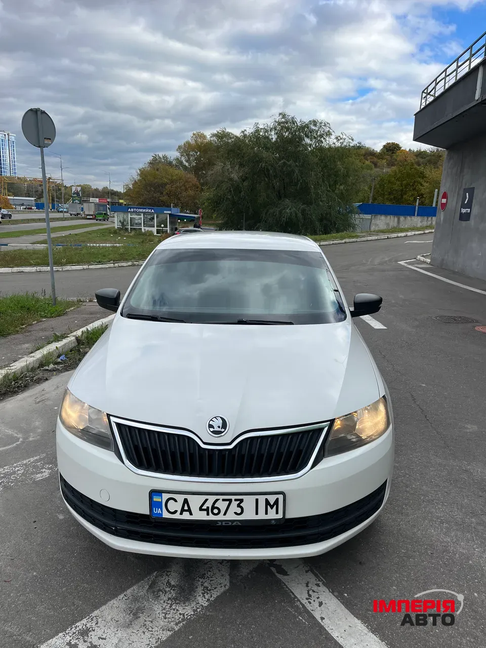 Skoda Rapid - фото 4
