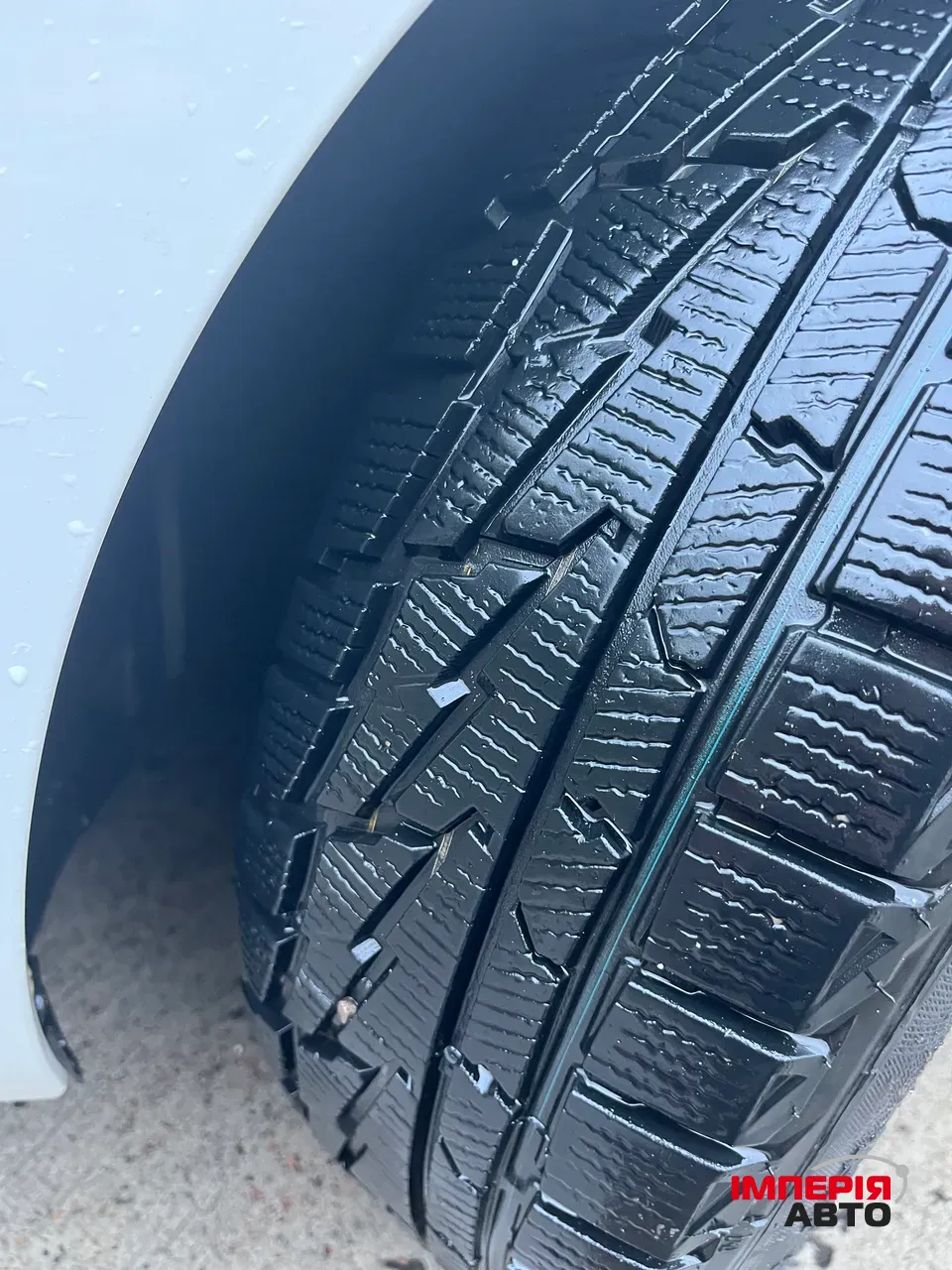 Skoda Rapid - фото 13