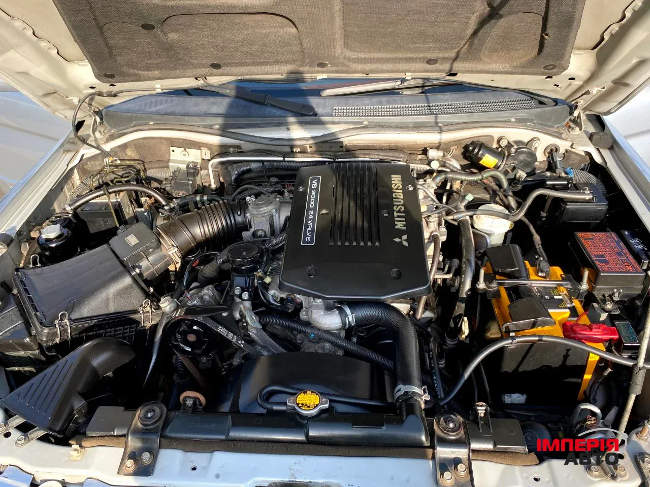 Mitsubishi Pajero Sport - фото 11