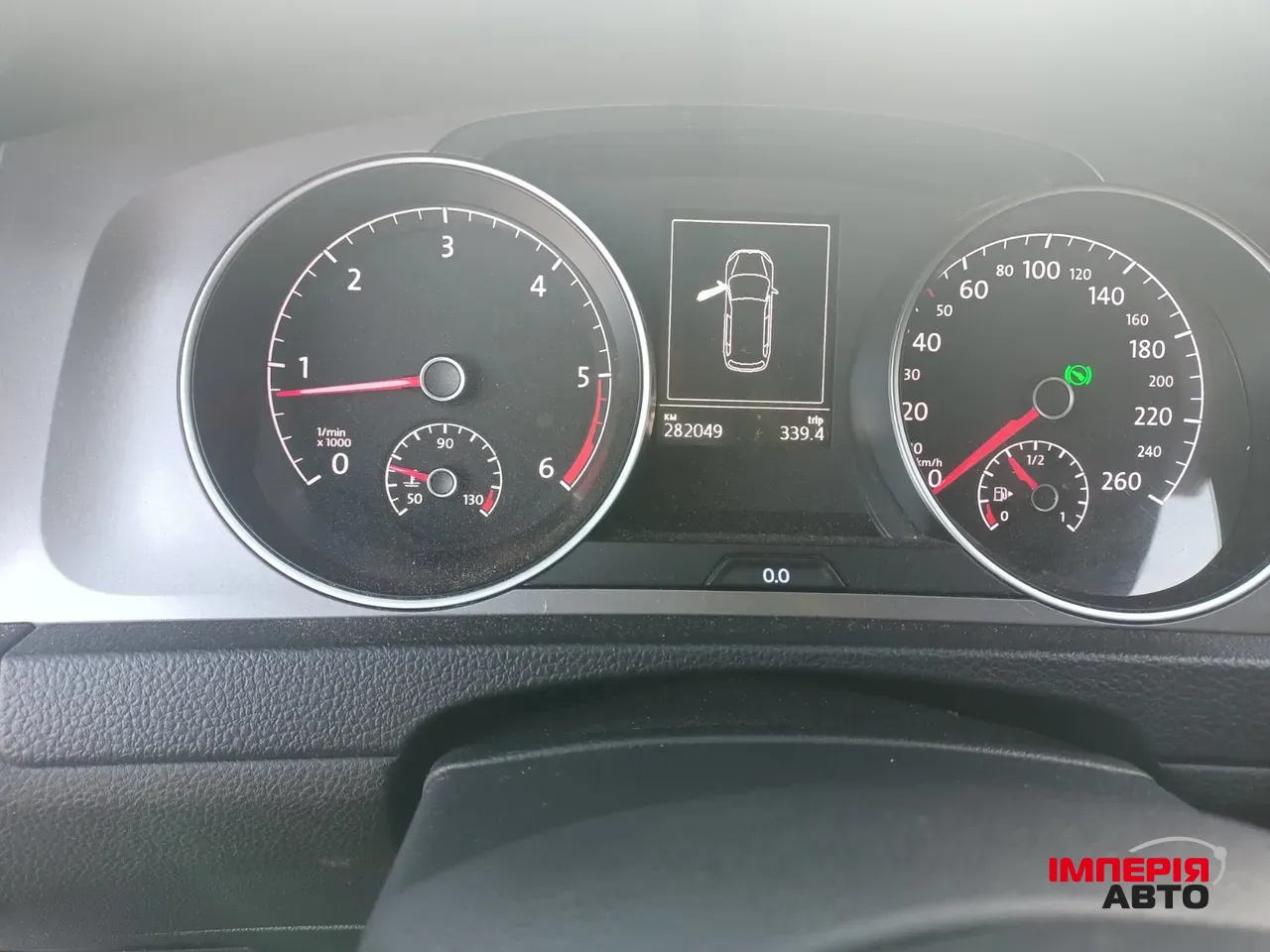 Volkswagen Golf - фото 10