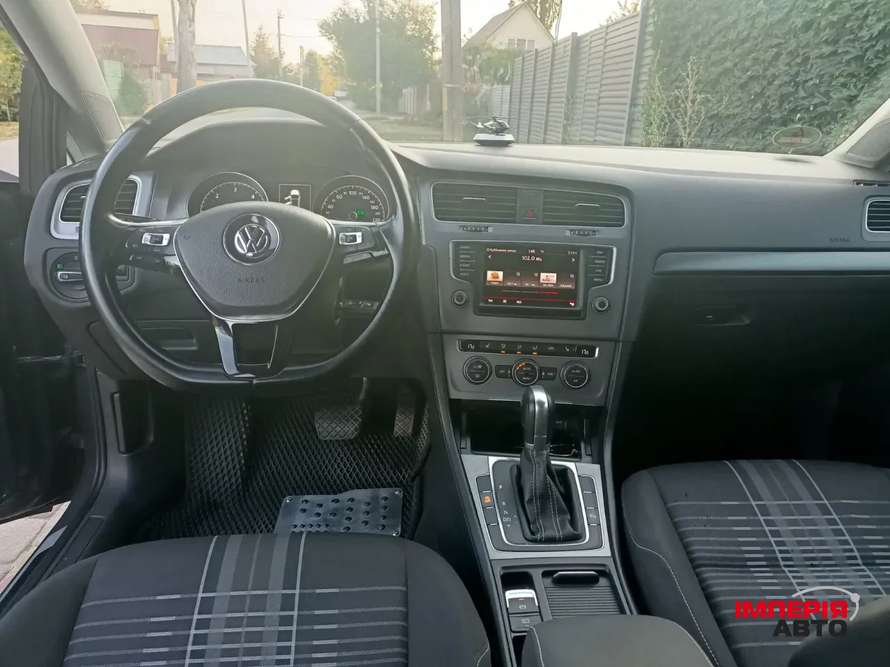 Volkswagen Golf - фото 14