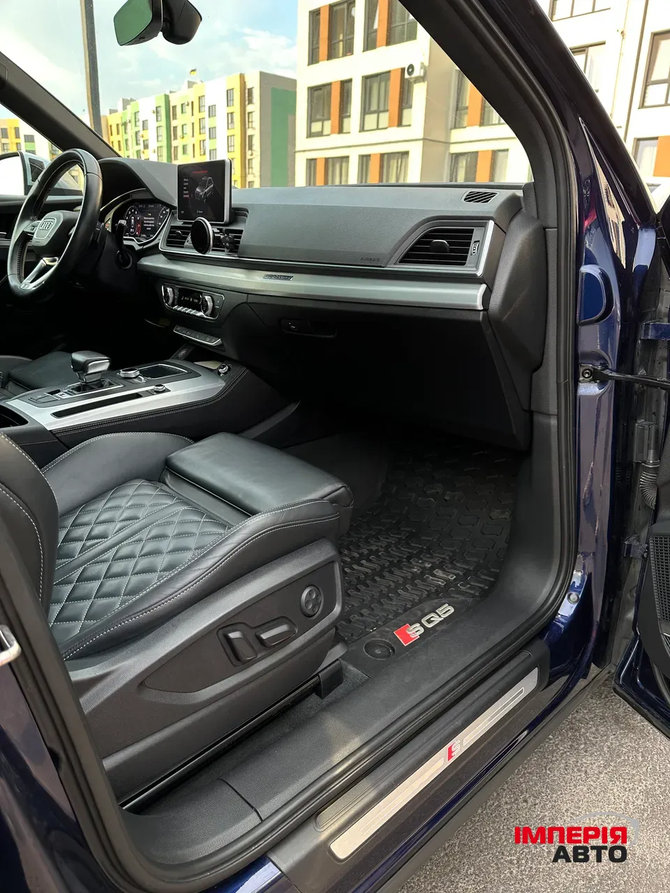 Audi SQ5 - фото 26