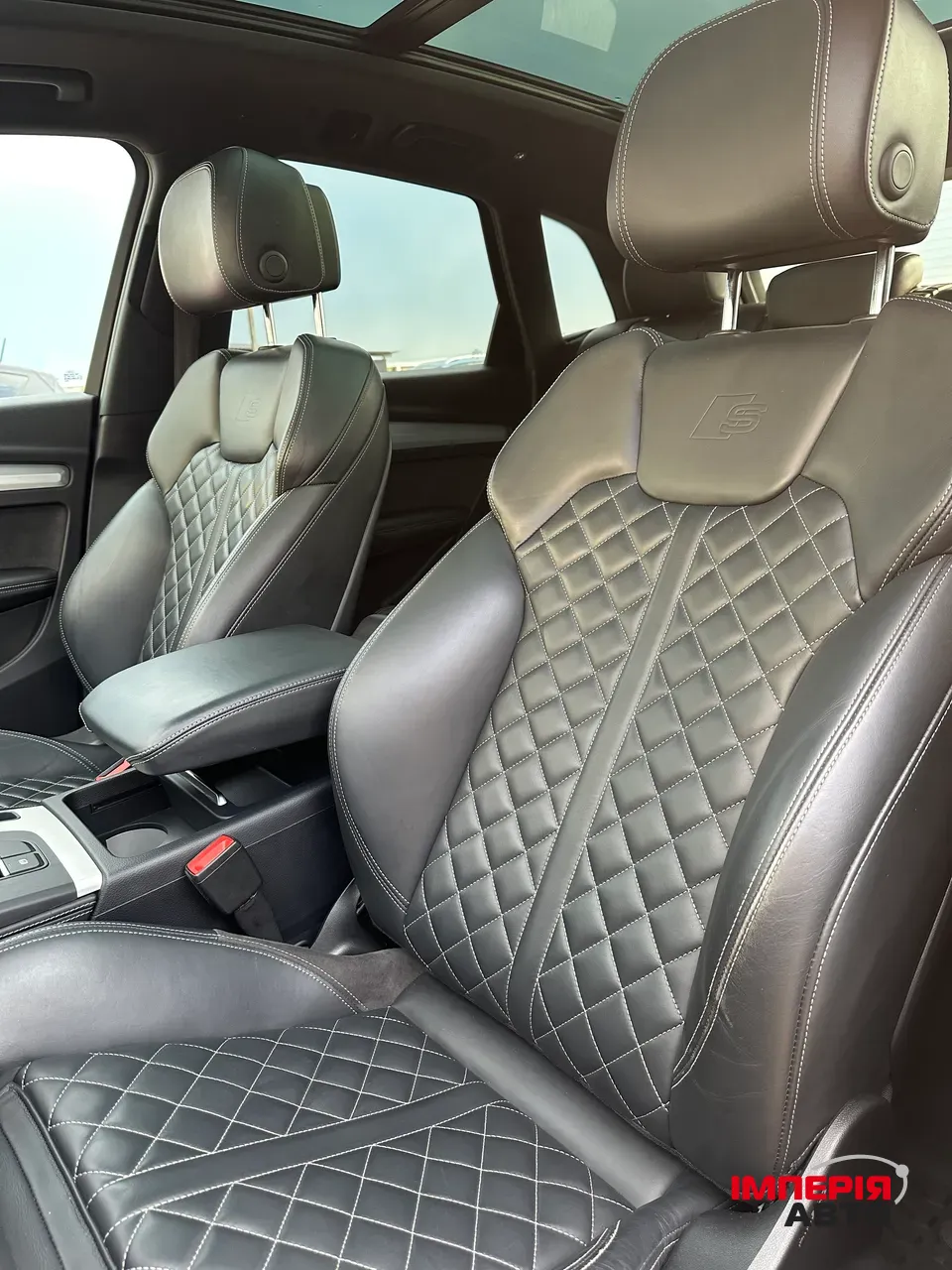 Audi SQ5 - фото 18