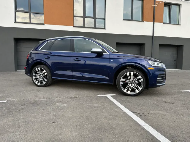 Audi SQ5 - фото 2