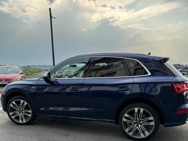 Audi SQ5 - фото 4