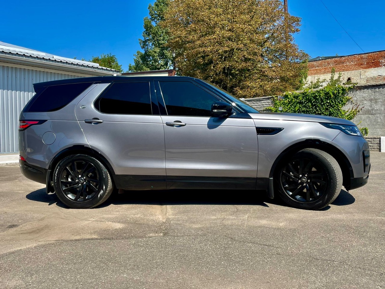 Land Rover Discovery - фото 3