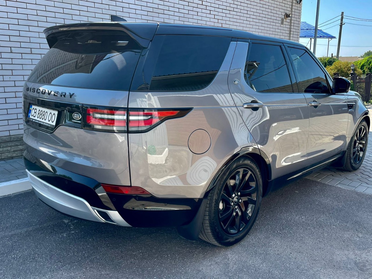 Land Rover Discovery - фото 4