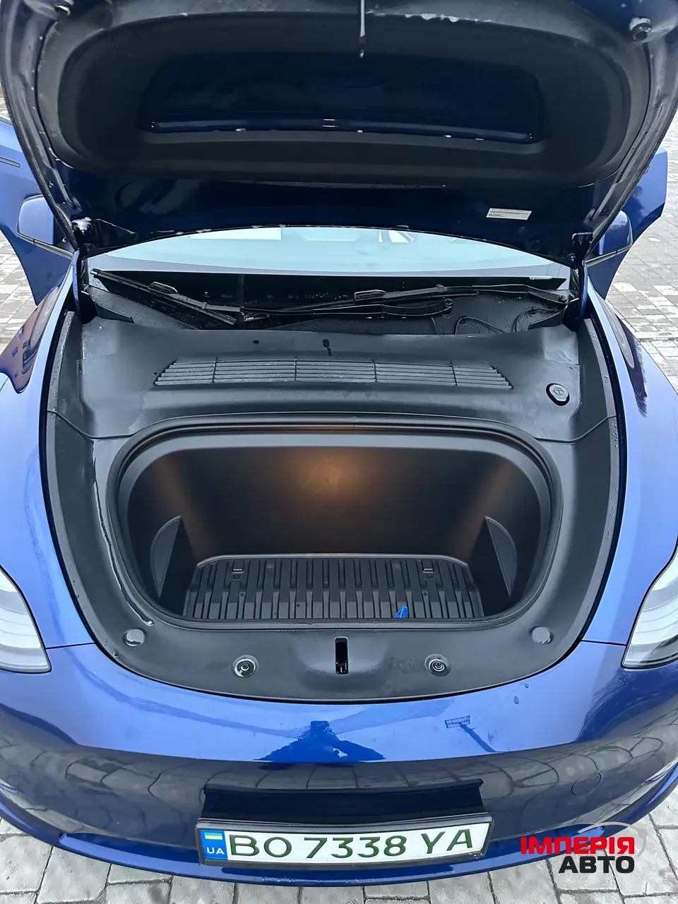 Tesla Model Y - фото 24