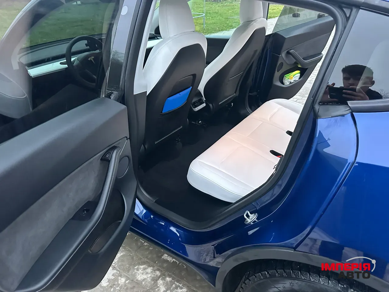 Tesla Model Y - фото 14