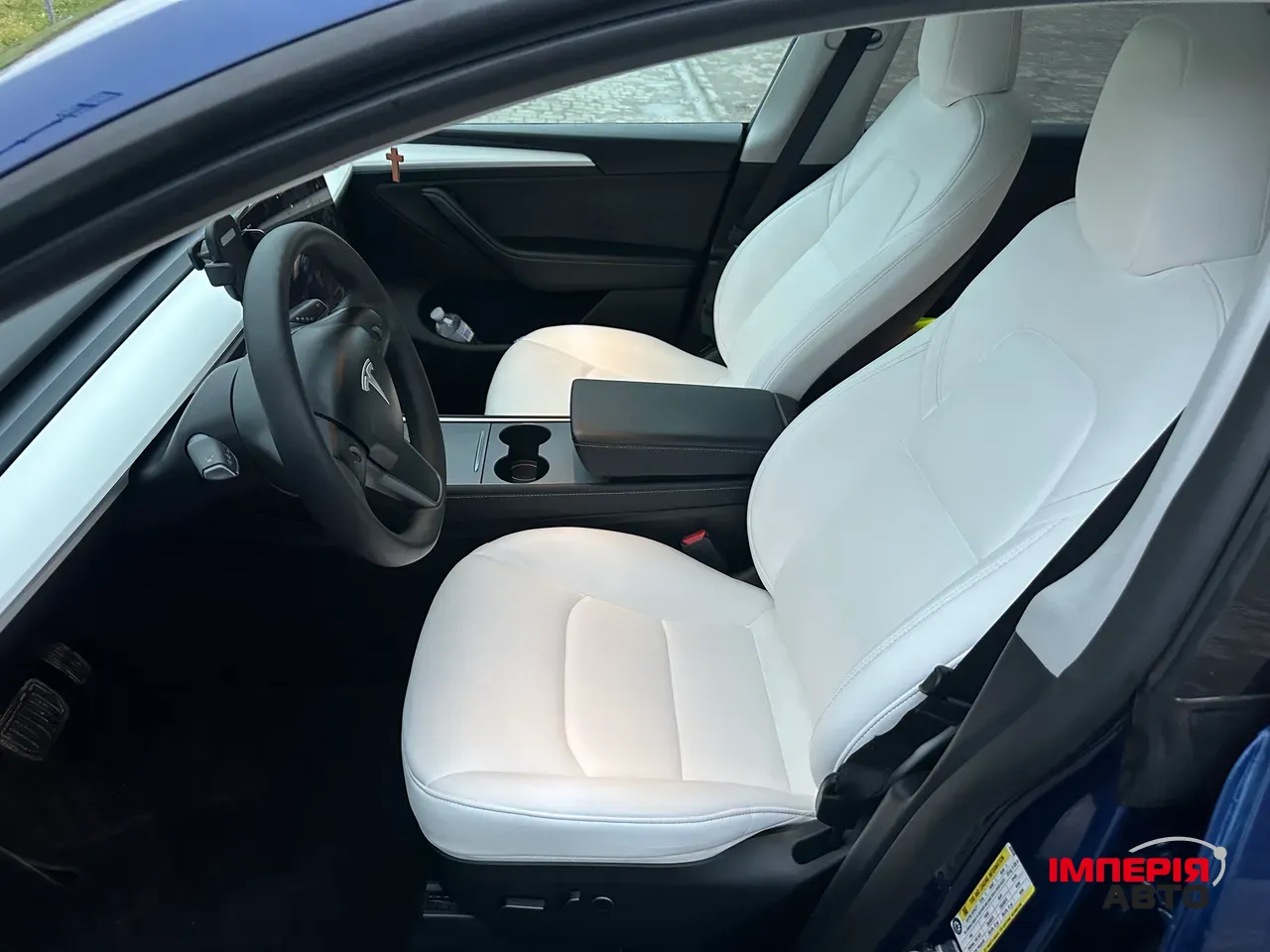 Tesla Model Y - фото 9