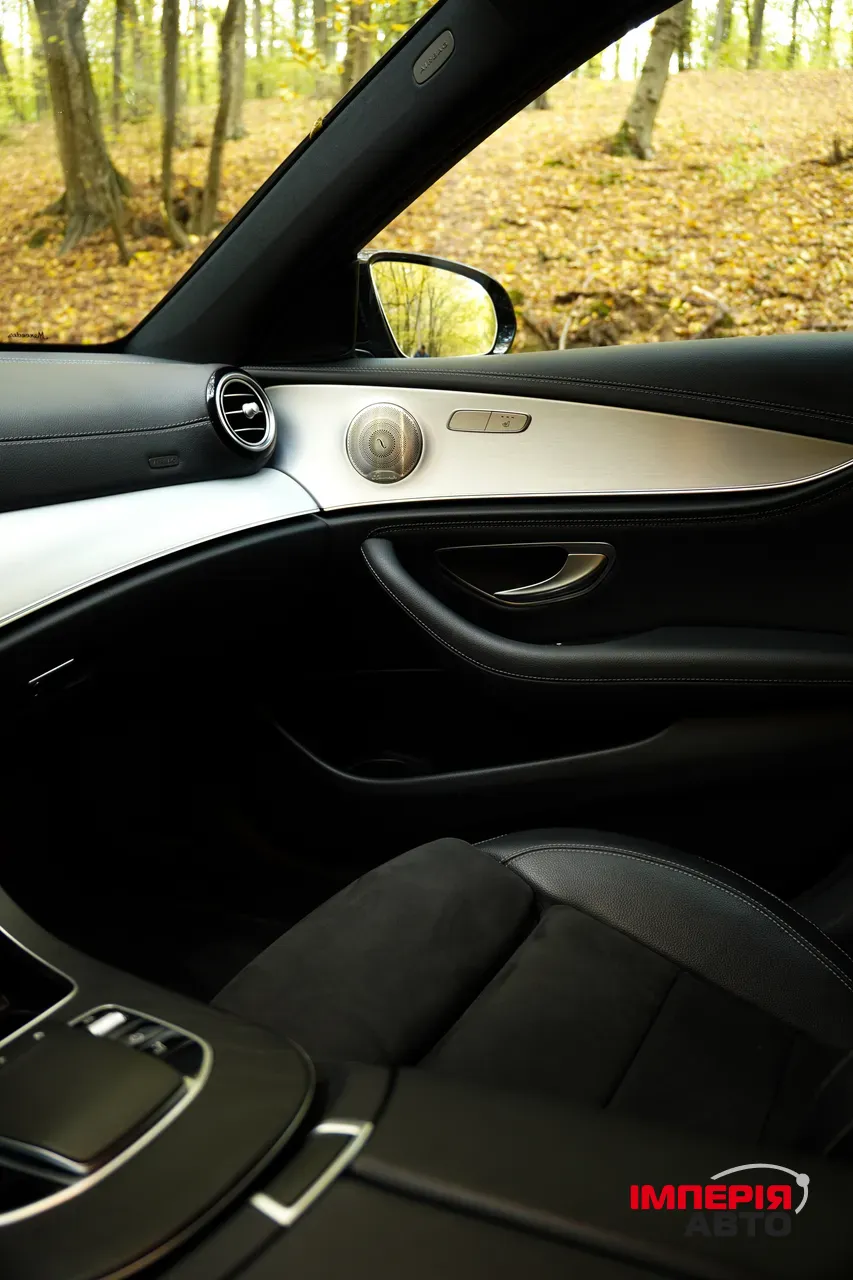 Mercedes-Benz E-Класс - фото 9