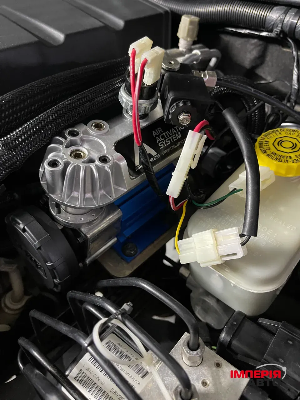 Jeep Wrangler - фото 25