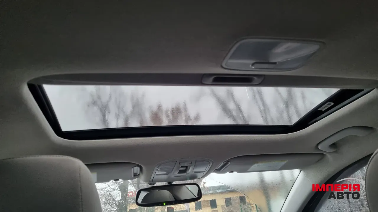 Hyundai Elantra - фото 9