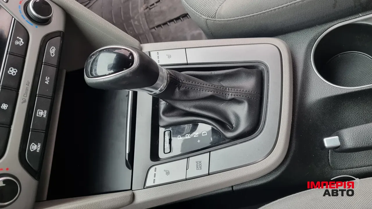 Hyundai Elantra - фото 28