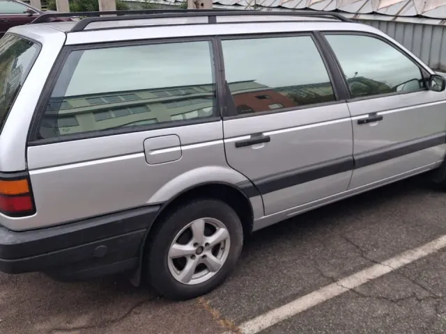 Volkswagen Passat - фото 2