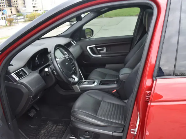Land Rover Discovery Sport - фото 2