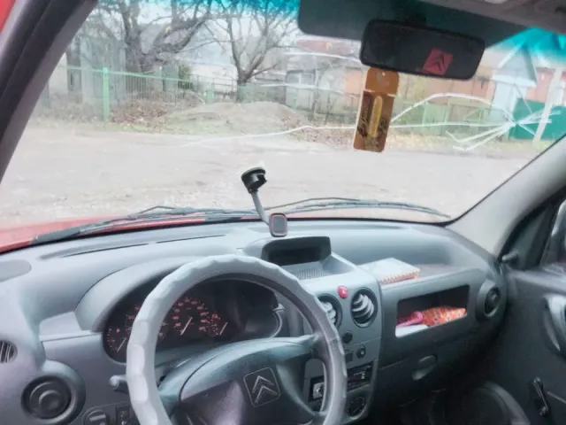 Citroen Berlingo - фото 2