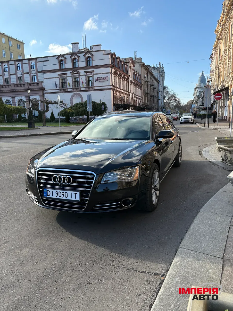 Audi A8 - фото 6