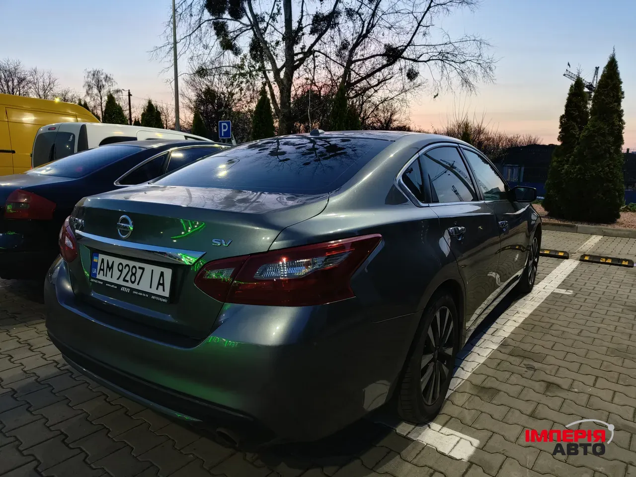 Nissan Altima - фото 6