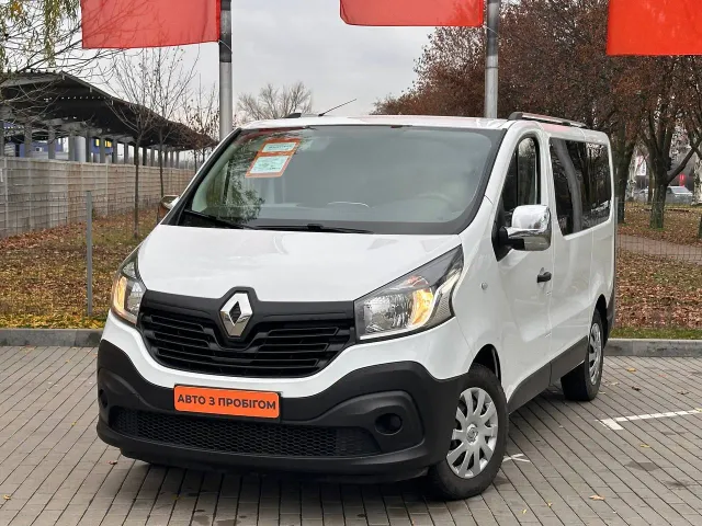 Renault Trafic - фото 1