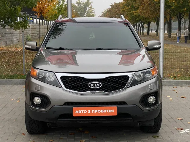 Kia Sorento - фото 2
