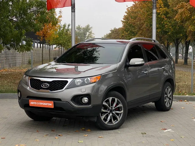 Kia Sorento - фото 1