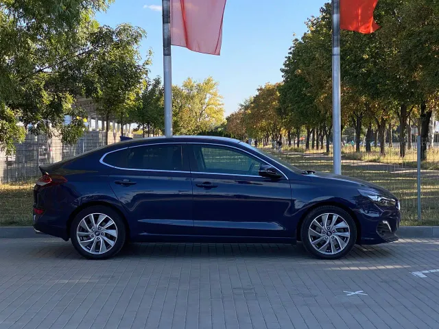 Hyundai i30 - фото 4