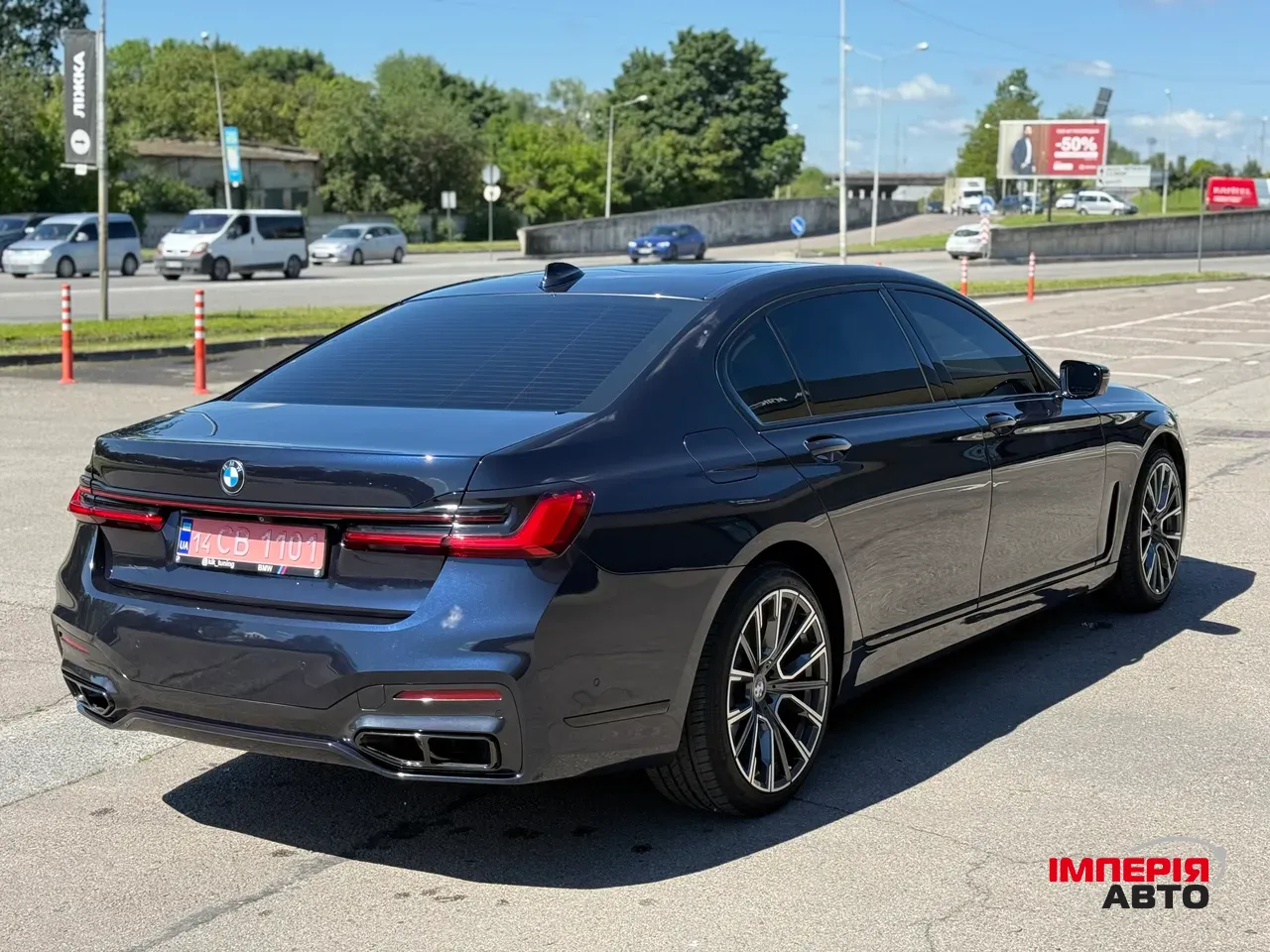 BMW 7 серії - фото 9