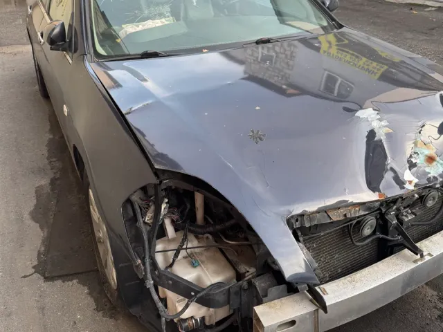 Nissan Teana - фото 2