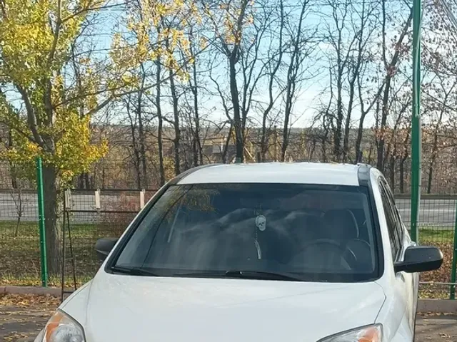 Honda CR-V - фото 1