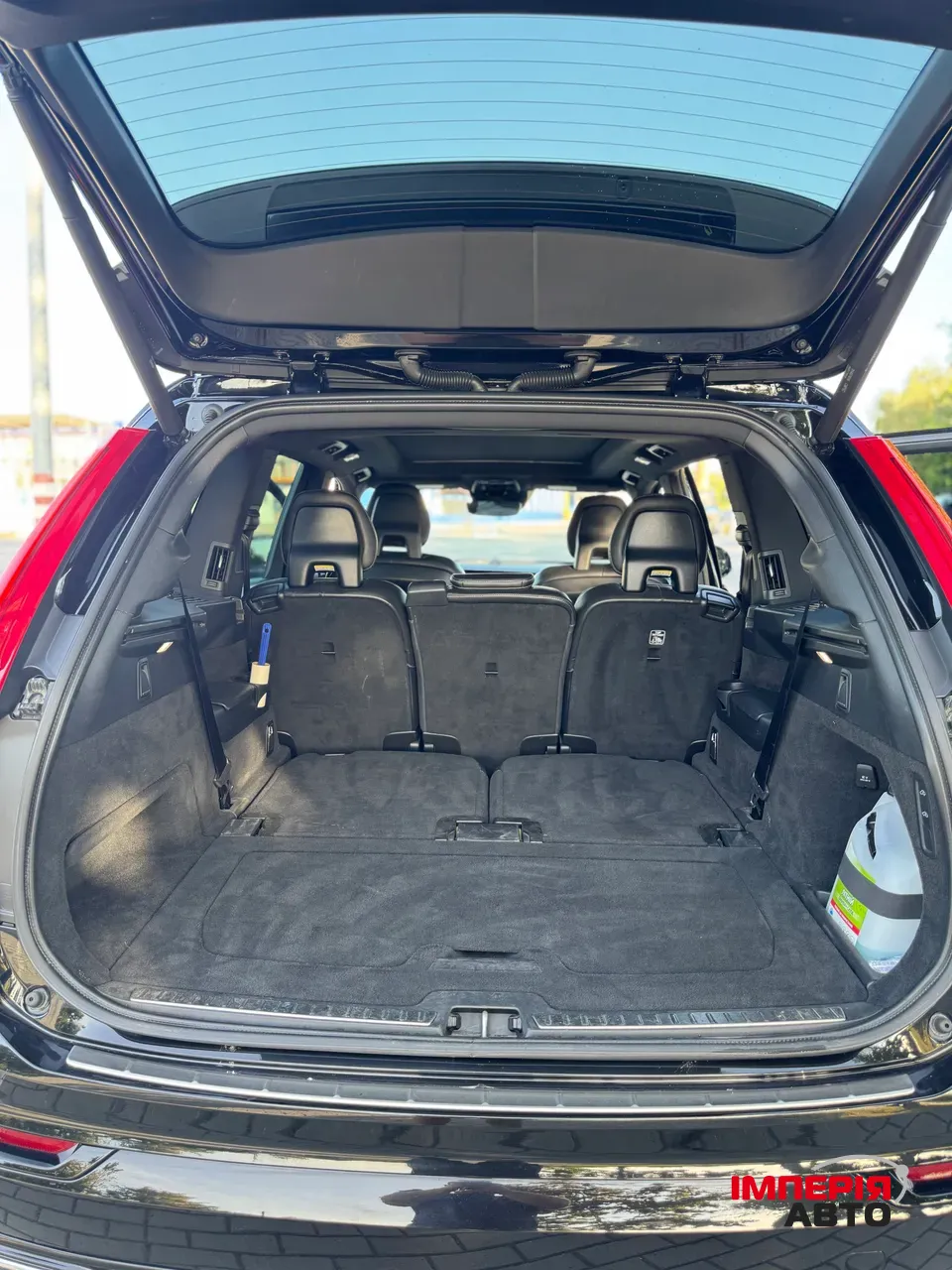 Volvo XC90 - фото 12