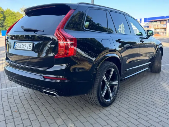 Volvo XC90 - фото 3