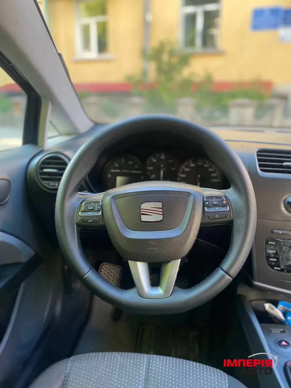 SEAT Leon - фото 17