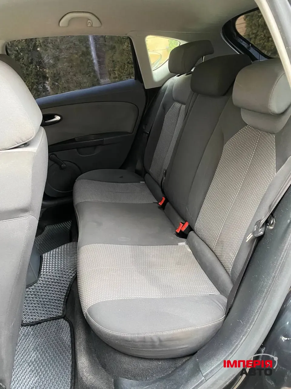 SEAT Leon - фото 11