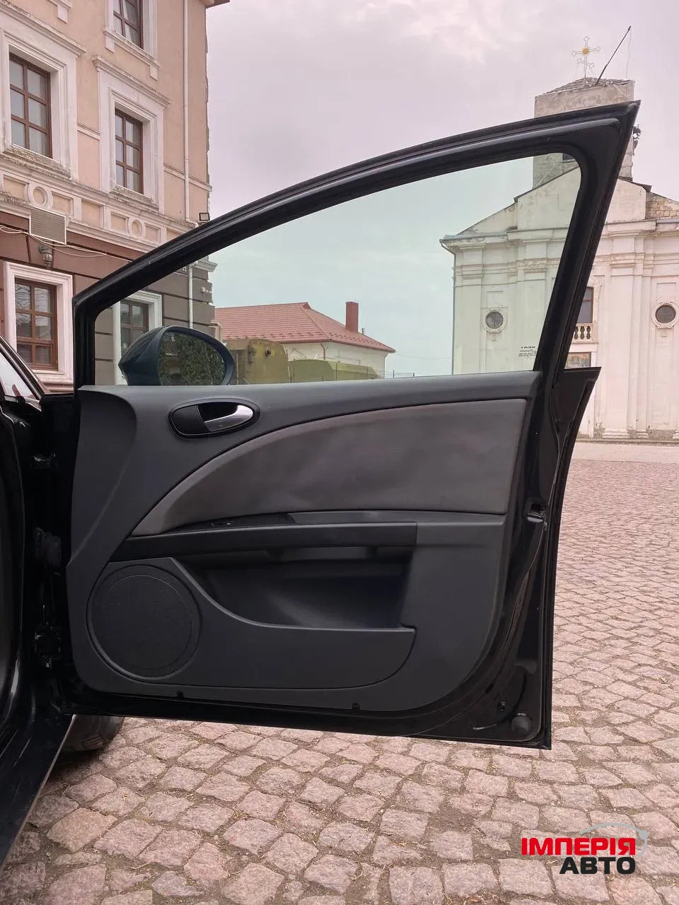 SEAT Leon - фото 7