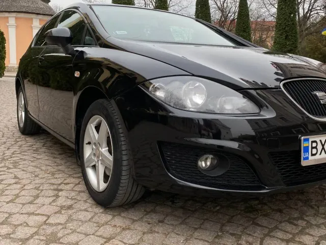 SEAT Leon - фото 2