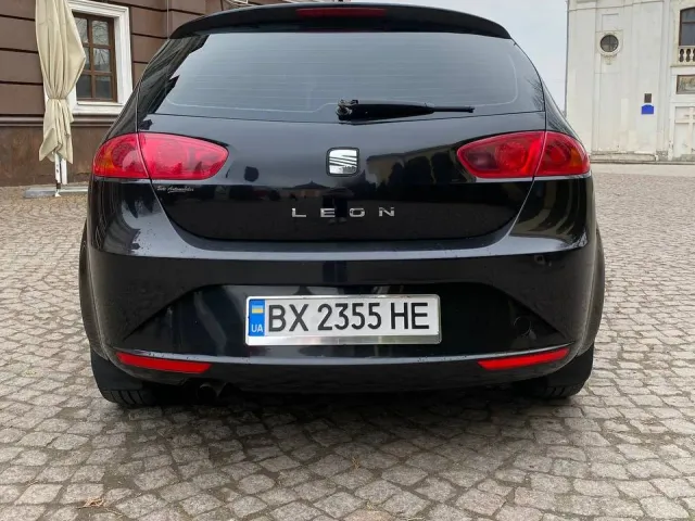 SEAT Leon - фото 3