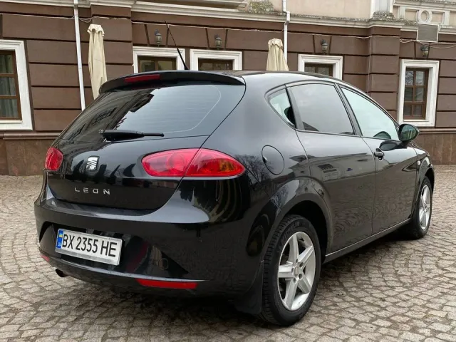 SEAT Leon - фото 5