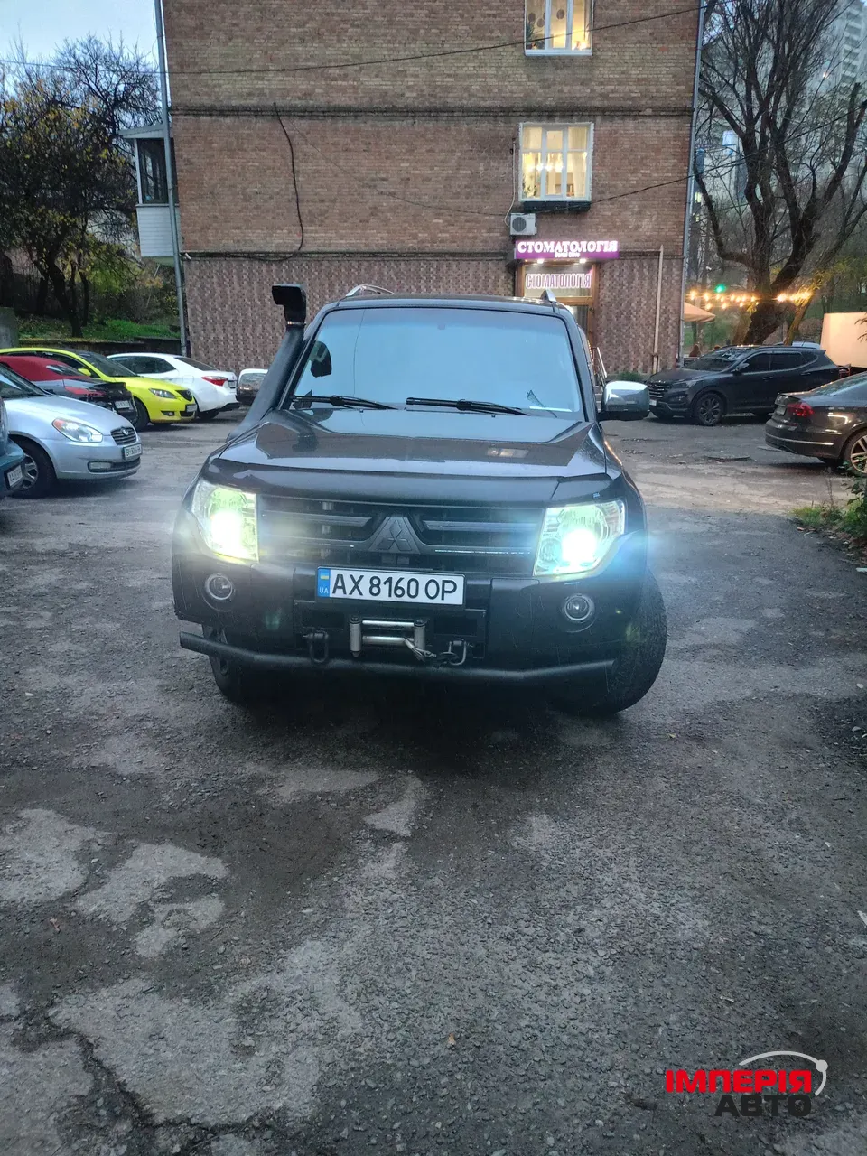 Mitsubishi Pajero - фото 3