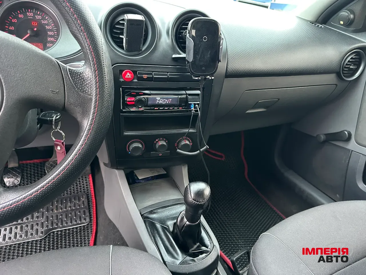 SEAT Ibiza - фото 9