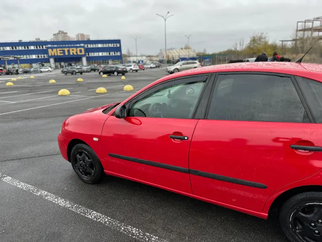 SEAT Ibiza - фото 5