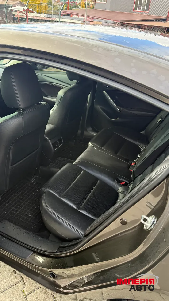 Mazda 6 - фото 6