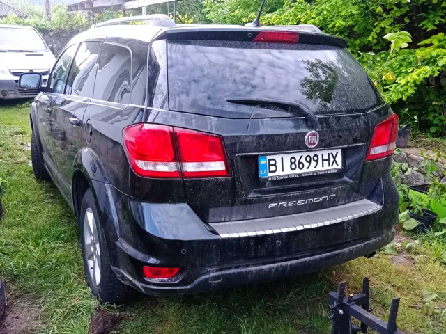 Fiat Freemont - фото 2