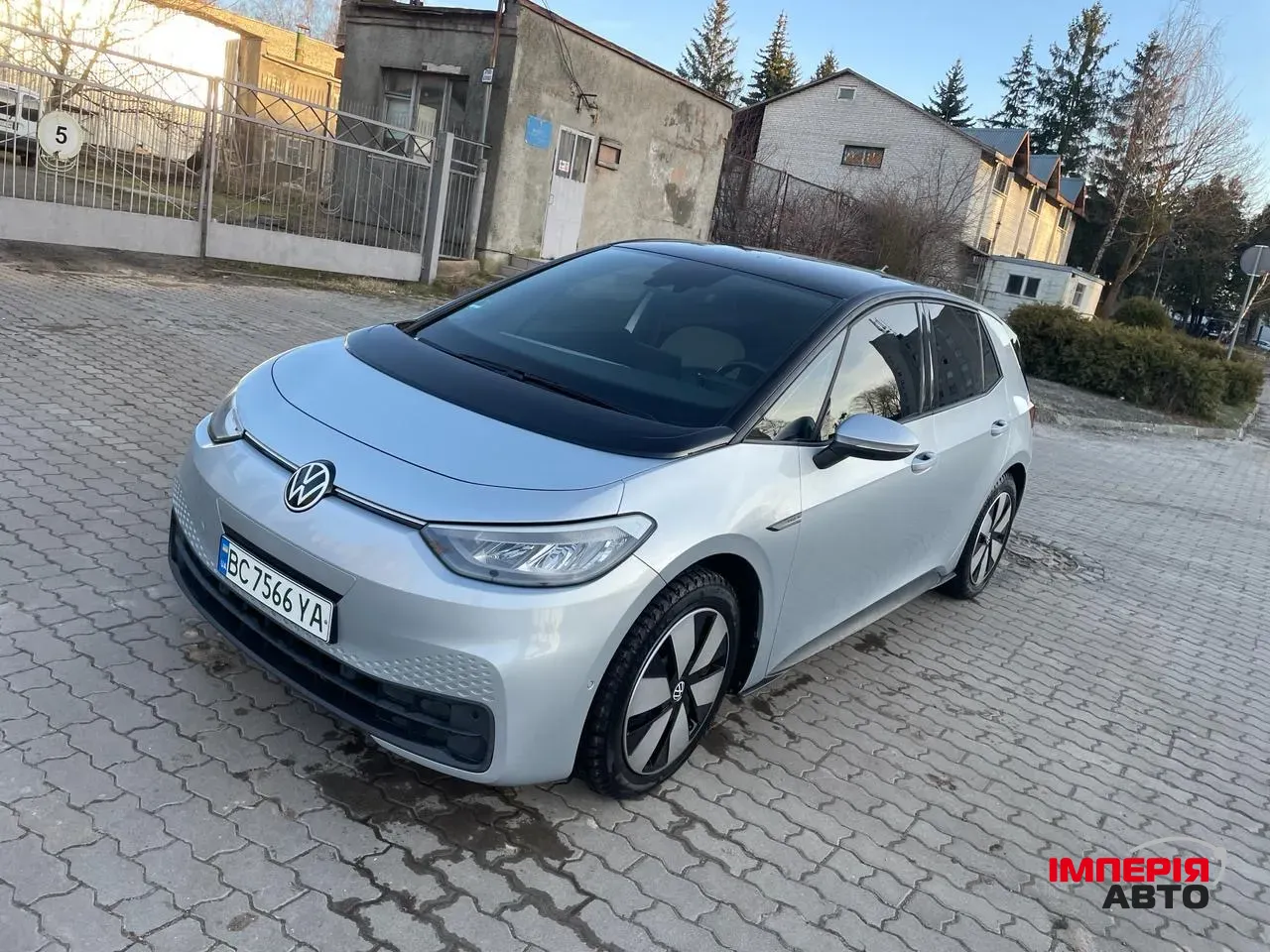 Volkswagen ID.3 - фото 1