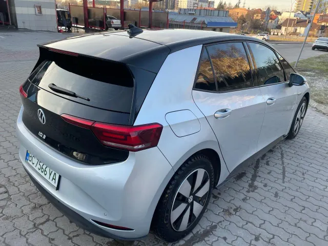 Volkswagen ID.3 - фото 4