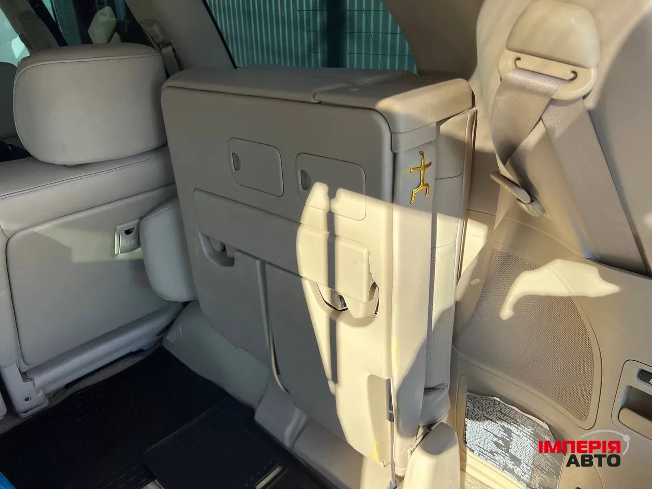 Lexus LX - фото 9