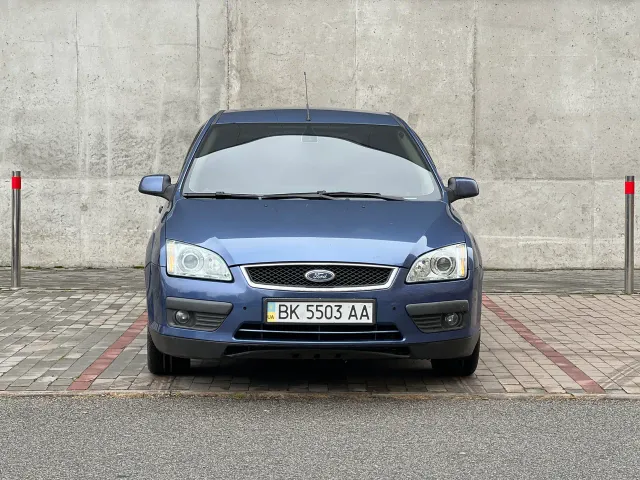 Ford Focus - фото 3