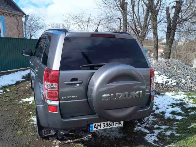 Suzuki Grand Vitara - фото 4