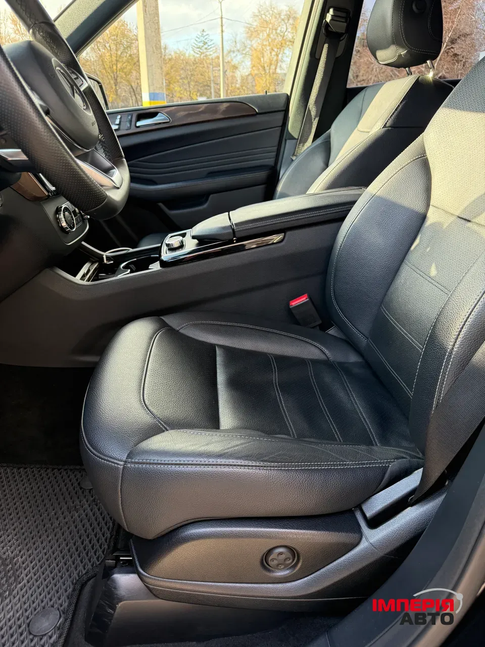 Mercedes-Benz GLE - фото 11