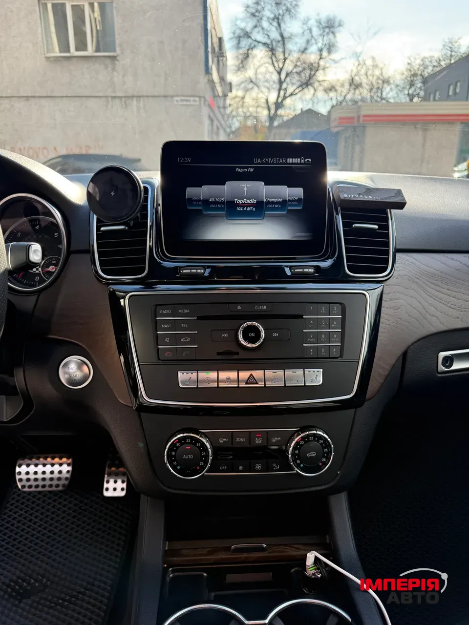 Mercedes-Benz GLE - фото 16